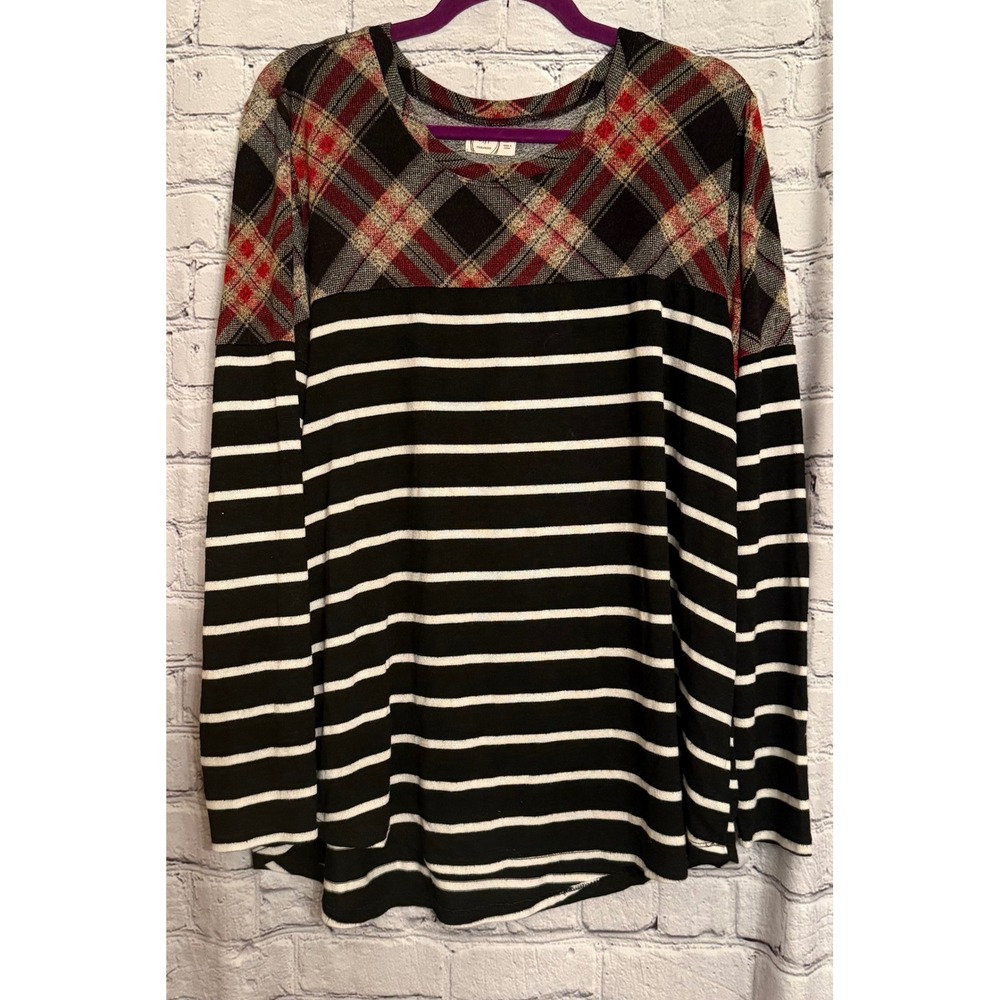 Maurice's Plaid and Striped Long Sleeve Top - Women's 1X‎